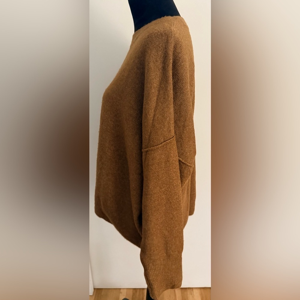 Vince Camuto Long Sleeve Crew Neck Sweater In Brown - Size XL - Picture 5 of 7